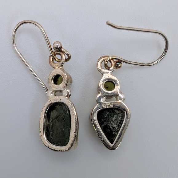 Natural Moldavite & Peridot S925 Sterling Silver Dangle Earrings - Picture 4 of 5